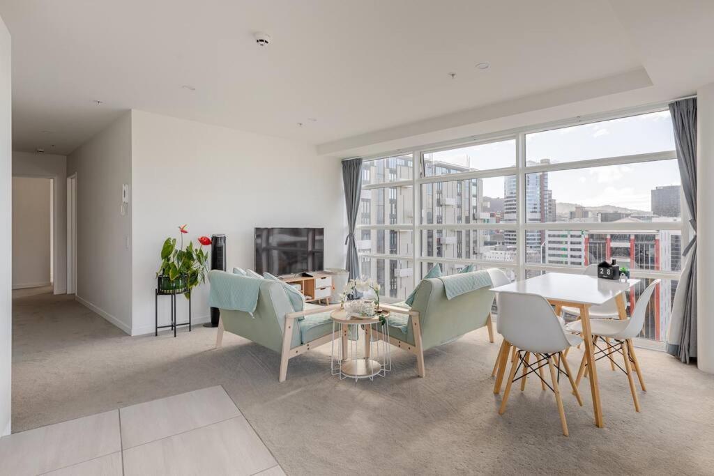 Harbor View Two Bedroom Apartment At Pinnacle Wellington Exterior foto